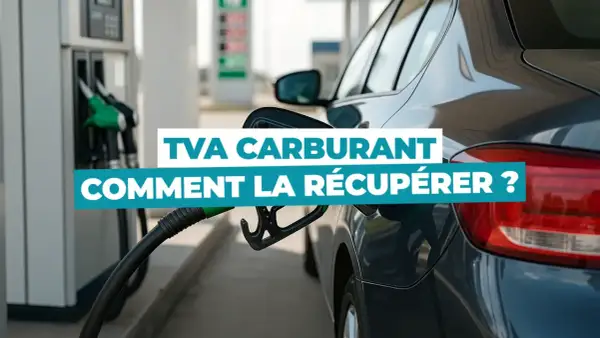 Une voiture fait le plein à une station-service. Le texte indique "TVA carburant, comment la récupérer ?", suggérant une discussion sur la comptabilisation de la TVA sur le carburant.